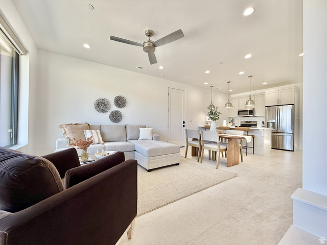 400 S Moki Dr #G-1 — photo
