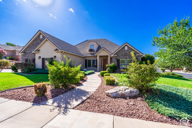 934 E Outlaw Gulch — photo