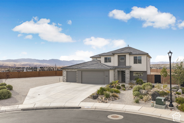 1501 E Mountain Trl — photo