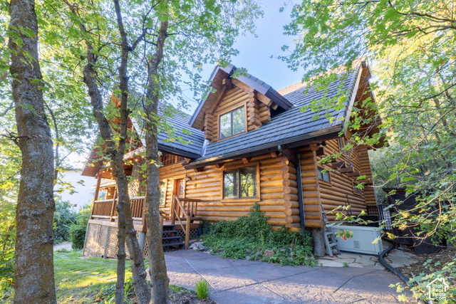 1311 E Canyon Creek Dr — photo