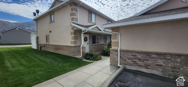 1952 N 275 W — photo
