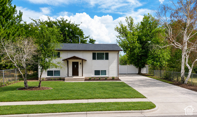 1764 N 550 W — photo