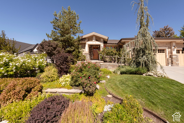 2807 E Saint Marys Way — photo