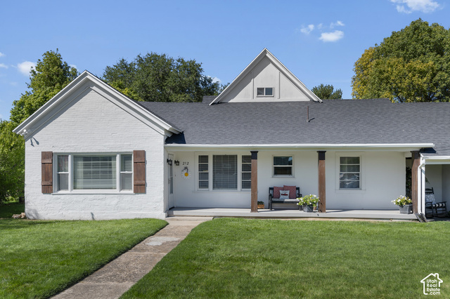 212 W 200 N — photo