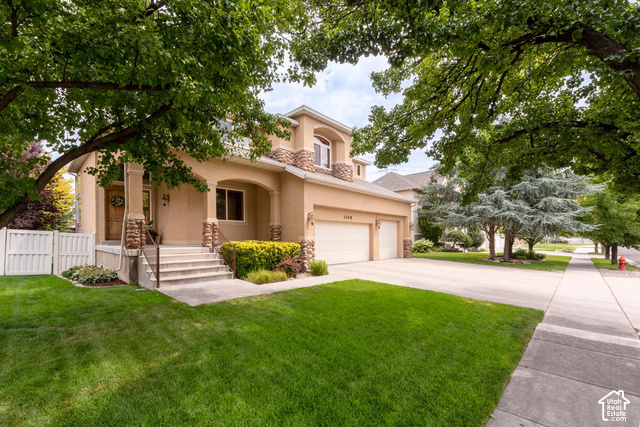 1208 W Saddle Bluff Dr — photo