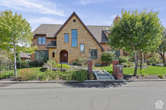 8415 S Red River Rd — photo