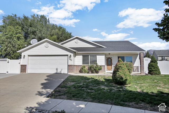 492 W Indian Camp Rd — photo