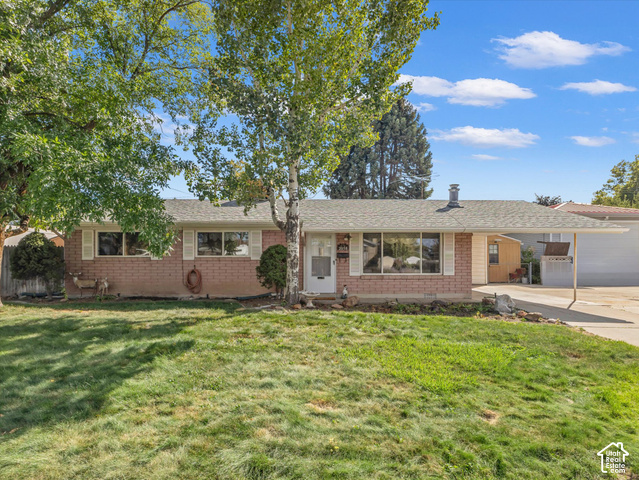 2058 E Rolling Knolls Way — photo
