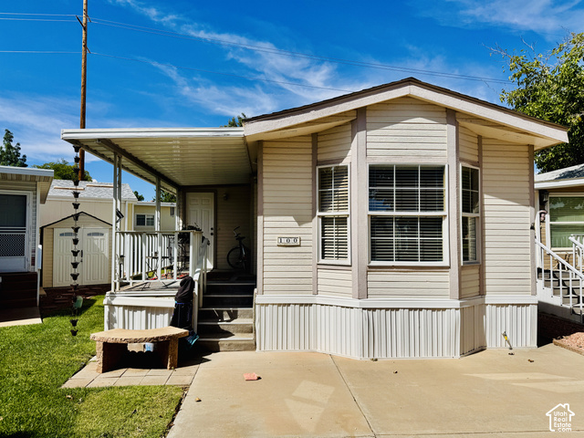 1160 E Telegraph St ##100 — photo