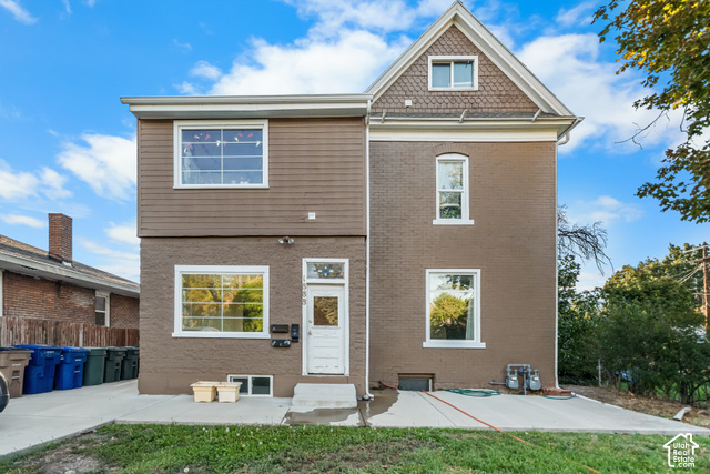 1888 S 1100 E — photo