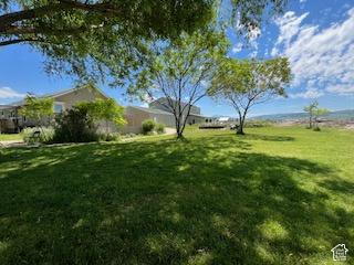 7617 S 400 W — photo