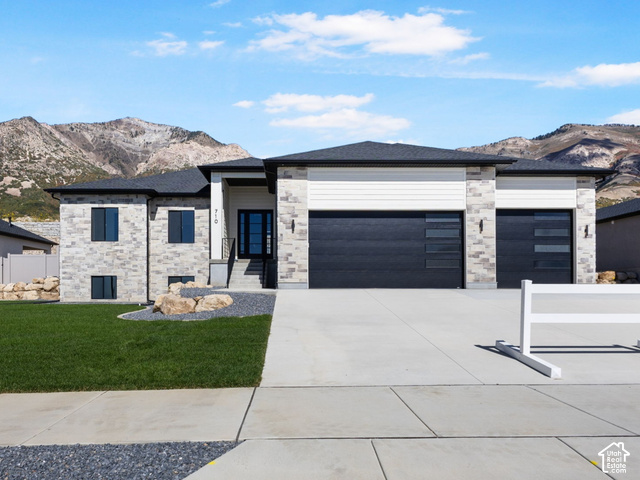 710 E Mountain Road — photo