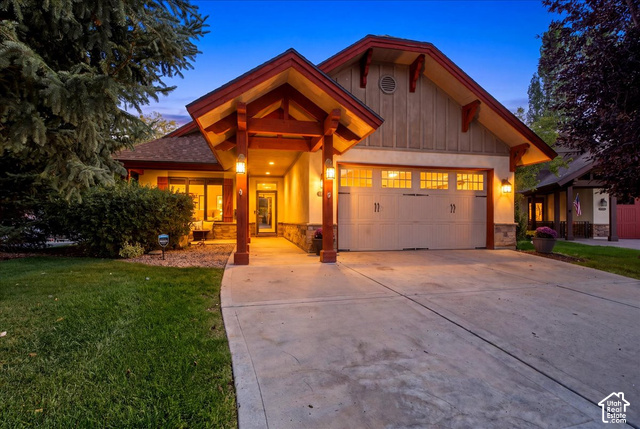 1310 N Montreux Ct — photo