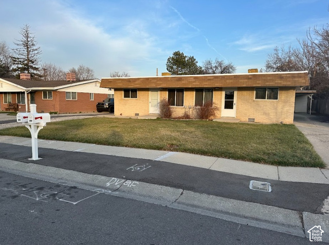 3751 S Redmaple Rd — photo