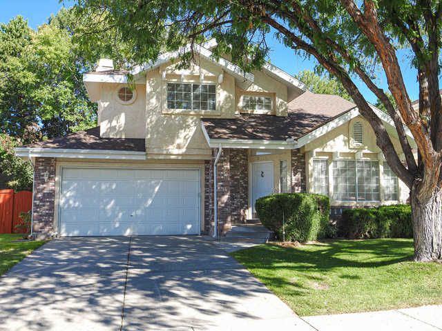 2081 E Rainbow Point Dr — photo