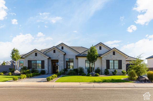2764 E Moorland Dr — photo