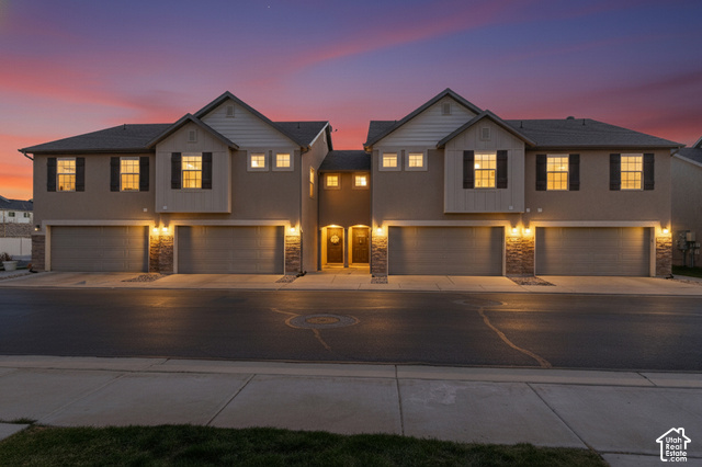 1282 N Lily Pad Dr — photo