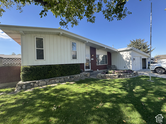 3680 S Havasu Way — photo