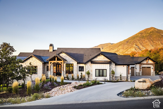 995 S Summit Creek Dr — photo