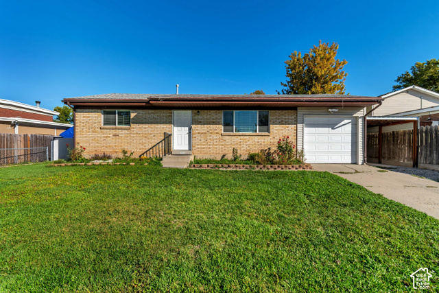 1532 W Marty Cir — photo