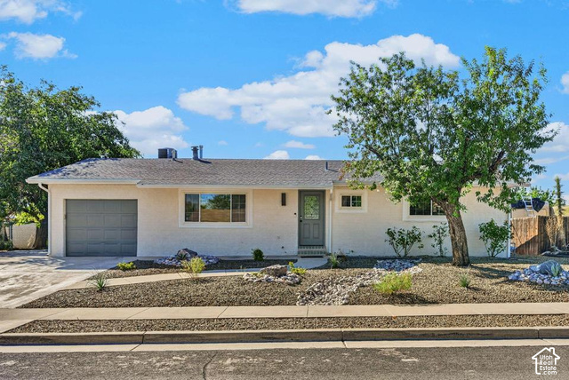 351 N Saguaro Dr — photo