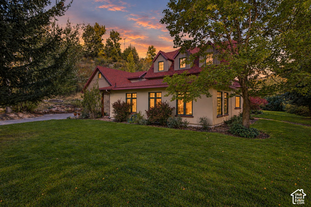 725 Canyon Rd — photo