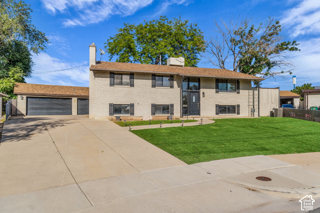 760 N 100 W — photo