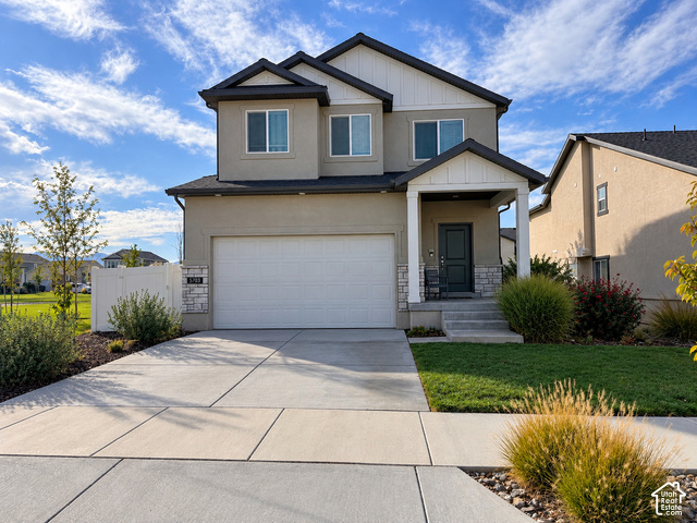 5703 N Regatta Ln — photo