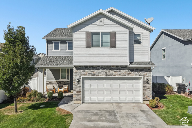 1555 W Parkview Dr — photo