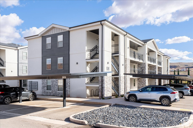 1167 E Telegraph St #C201 — photo