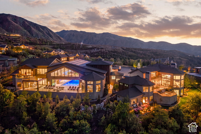 867 S Summit Creek Dr — photo