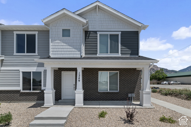 245 E 1235 N #211 — photo