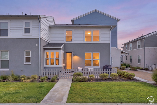 10499 S LIV Way — photo