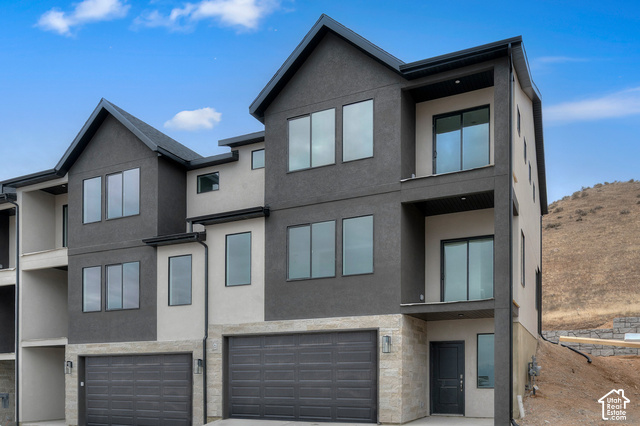 635 E Levengrove Dr #1170 — photo
