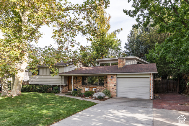 2775 E Loredell Dr — photo