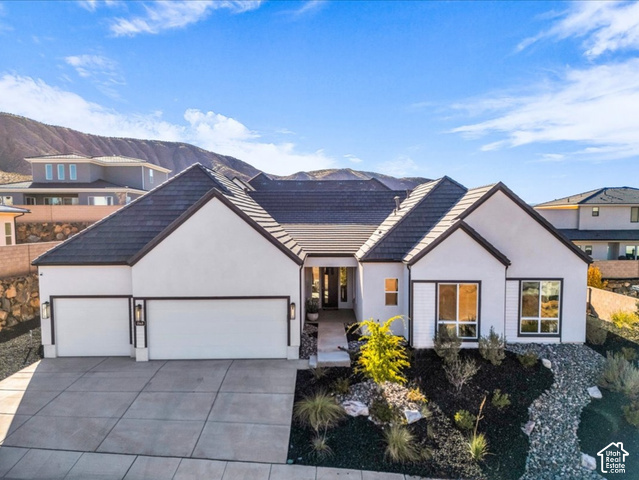 1568 E Black Brush Dr — photo