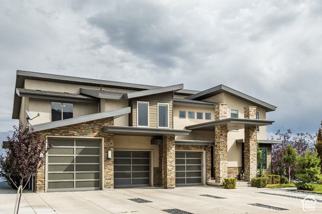 3842 S Spinnaker Bay Dr — photo