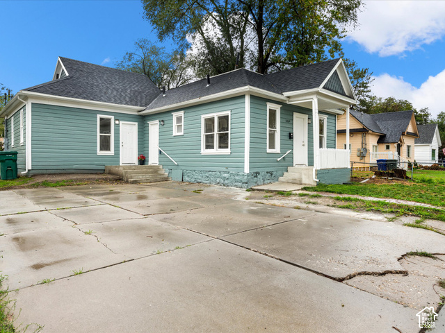 3264 Adams — photo