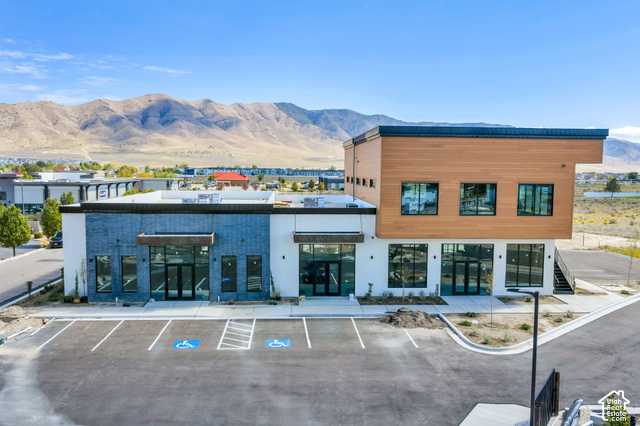 1318 E Eagle Mountain Blvd — photo