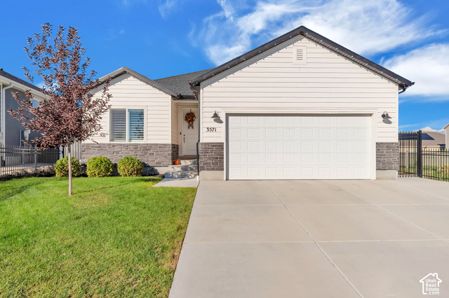 3571 E Royal Dornoch Dr — photo