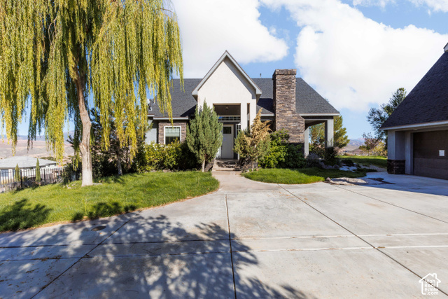 2321 W Ridge View Dr — photo