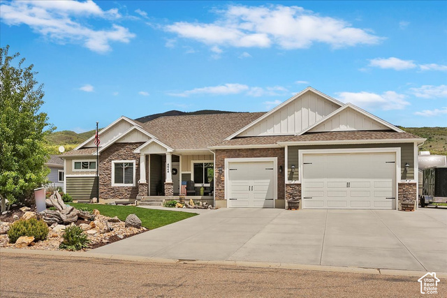 4548 N Sheep Creek Dr — photo