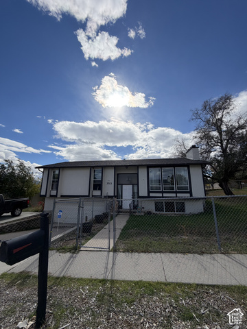 3313 W Brookhaven Dr — photo