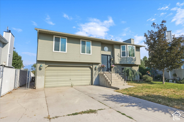 6363 S Uyeda Ct — photo