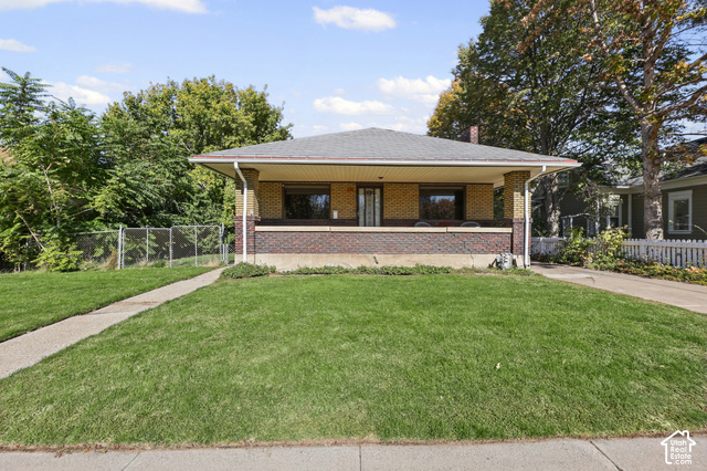 117 E Center St — photo