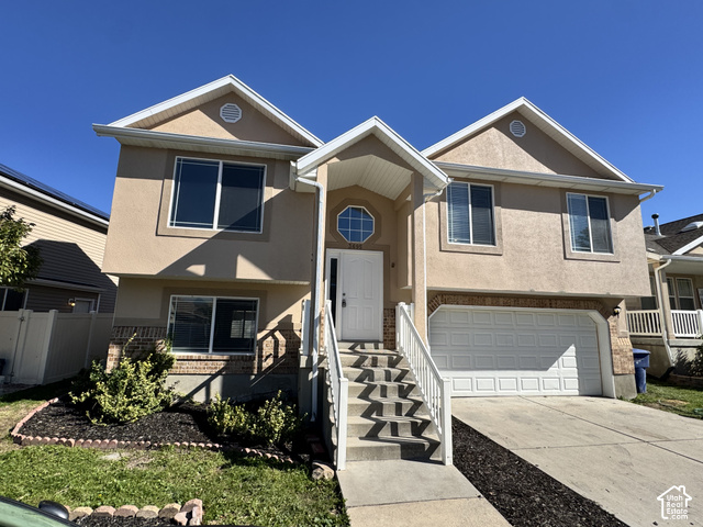 3695 Olivenhain Ct — photo