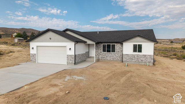 4140 S 220 W — photo