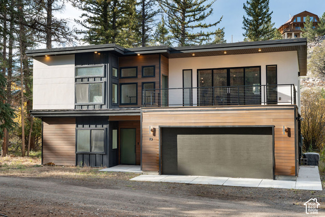 945 W Clear Creek Rd — photo