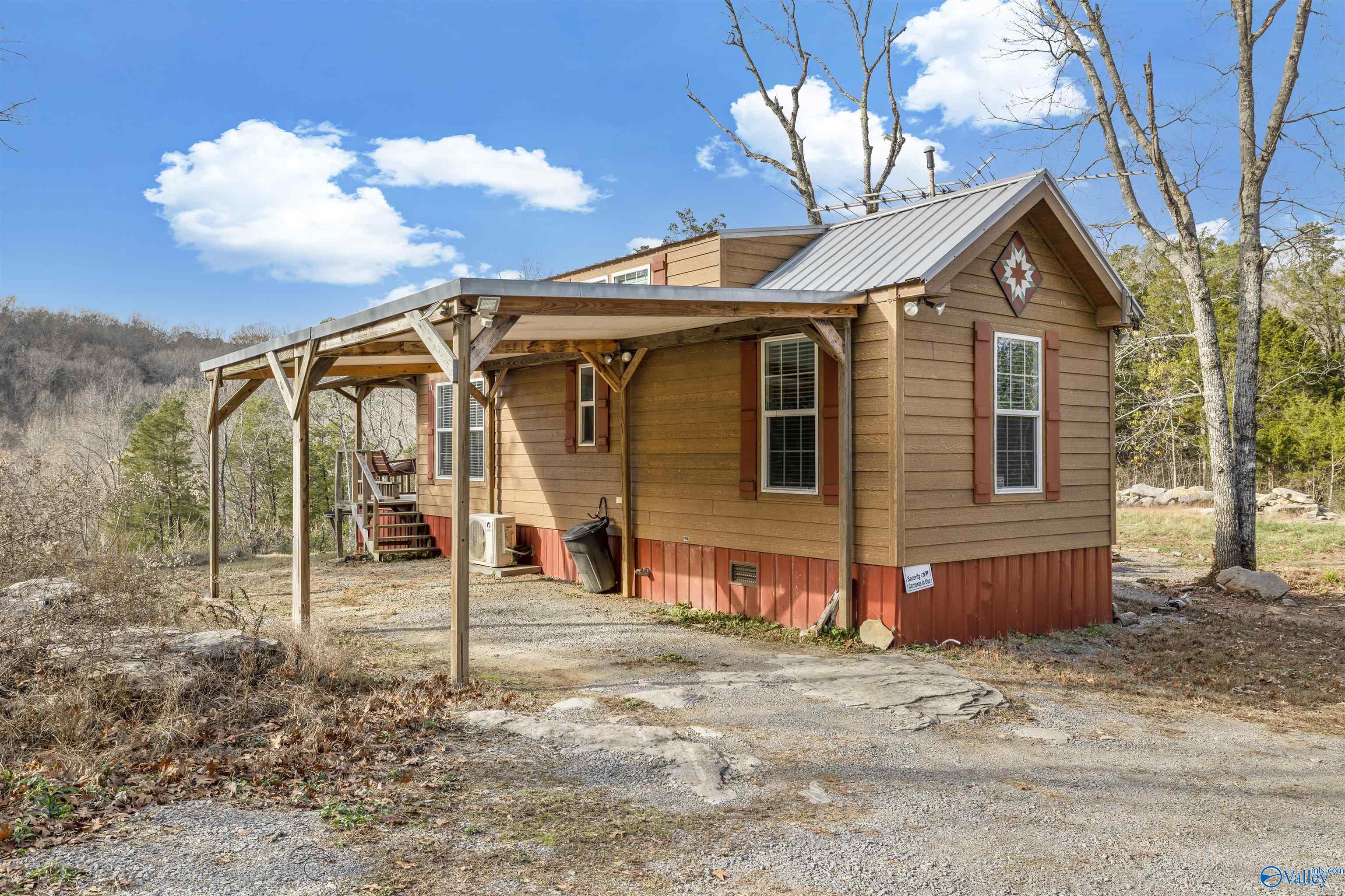 206 Red Bud Lane, Decatur AL 35603