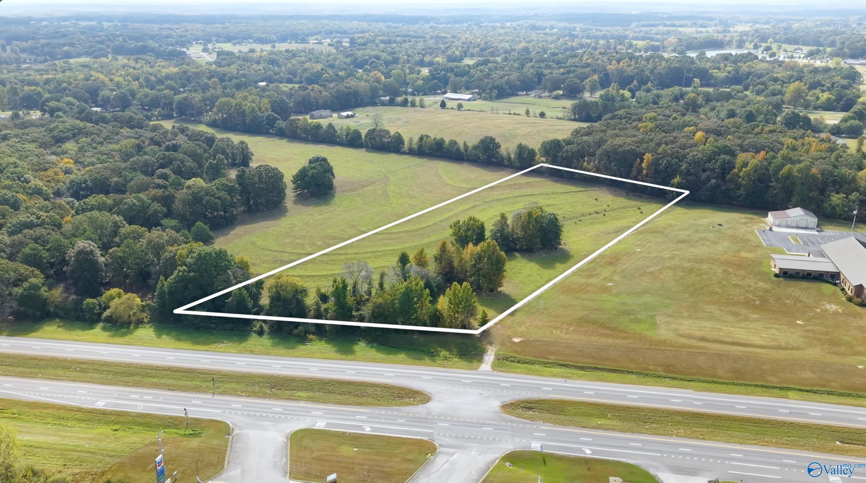 8 Alabama Highway 24 — photo
